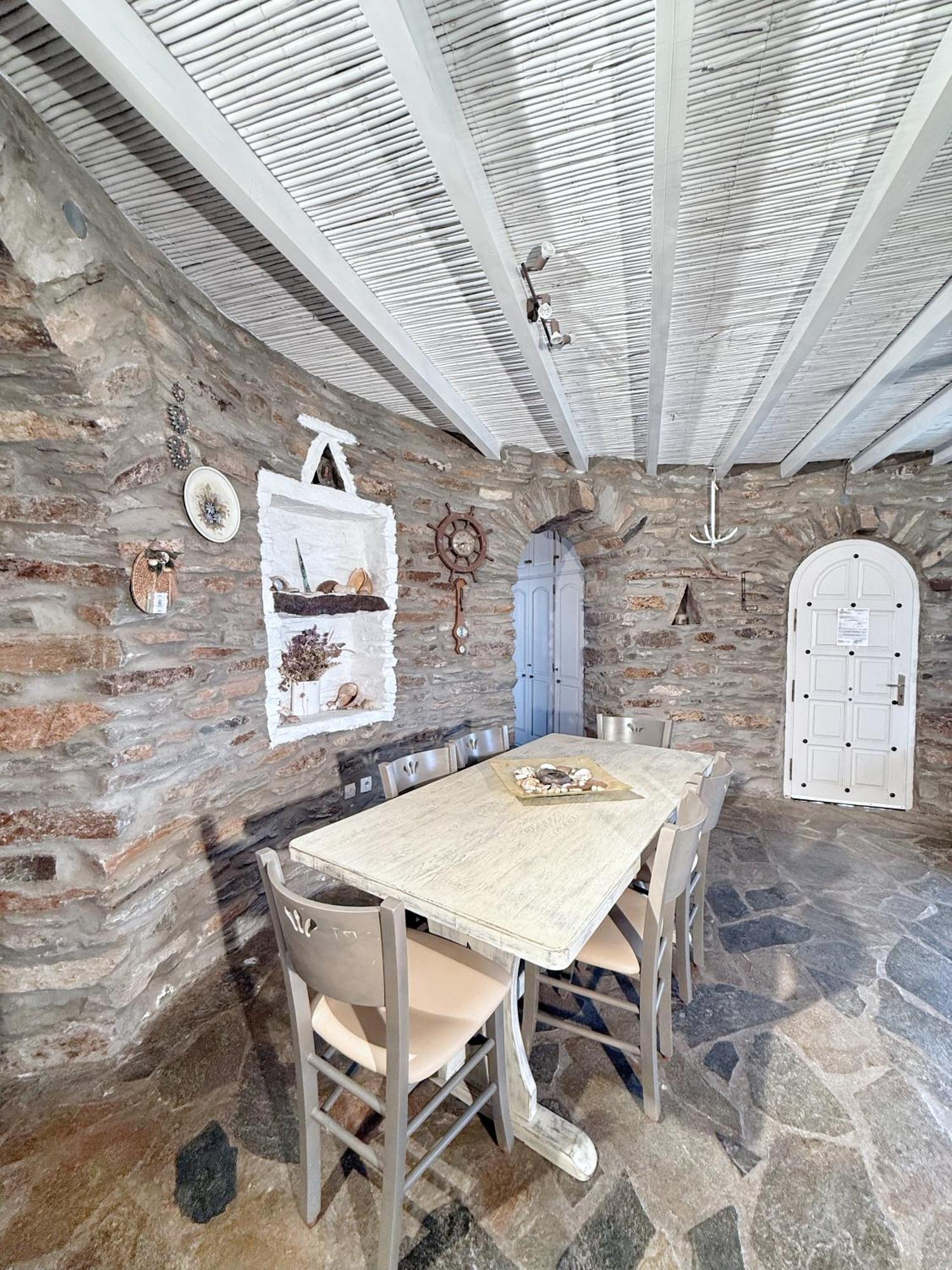 The Stone Windmill Villa Koundouros Dış mekan fotoğraf